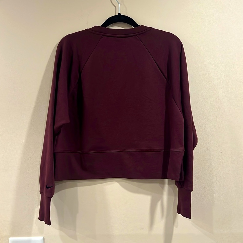 š„NWOT Nike Maroon Crewneck Sweatshirtš„ - Picture 6 of 6